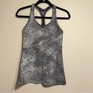Lululemon Cool Racerback II Tank *Luon Size 4‎
